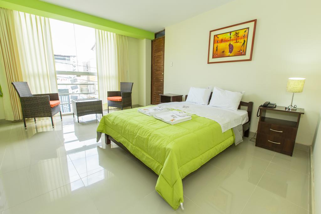 Hostal Florida Chiclayo Extérieur photo