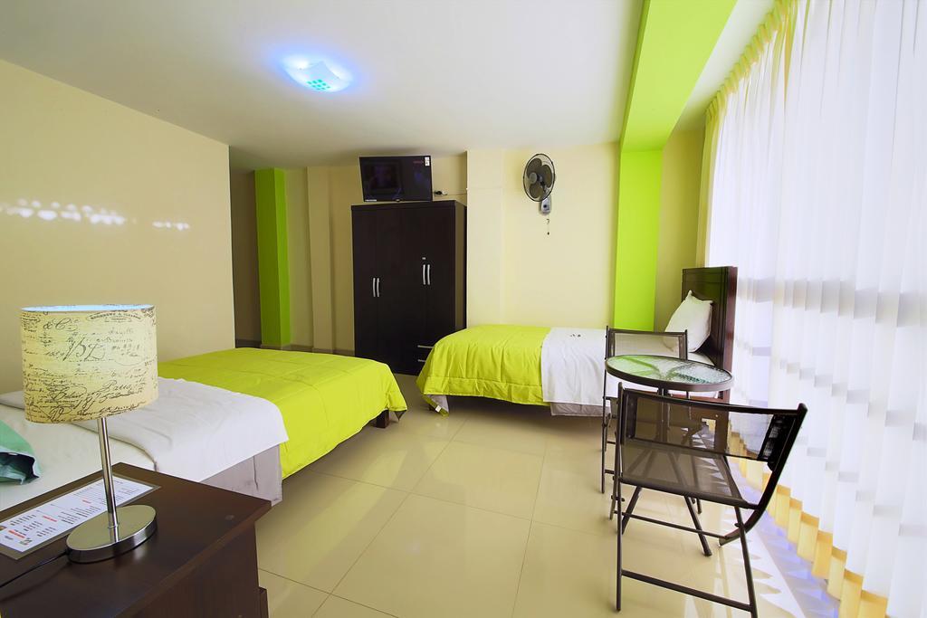 Hostal Florida Chiclayo Extérieur photo