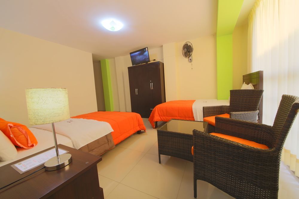 Hostal Florida Chiclayo Extérieur photo
